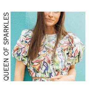 Queen of Sparkles Colorful Abstract Puff Sleeve Blouse size M